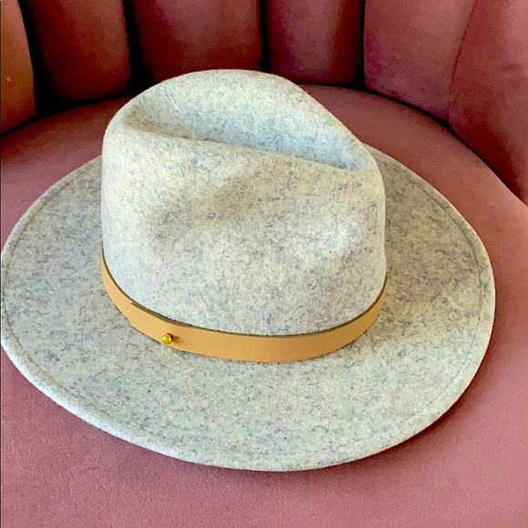 Winter fedora main image 4